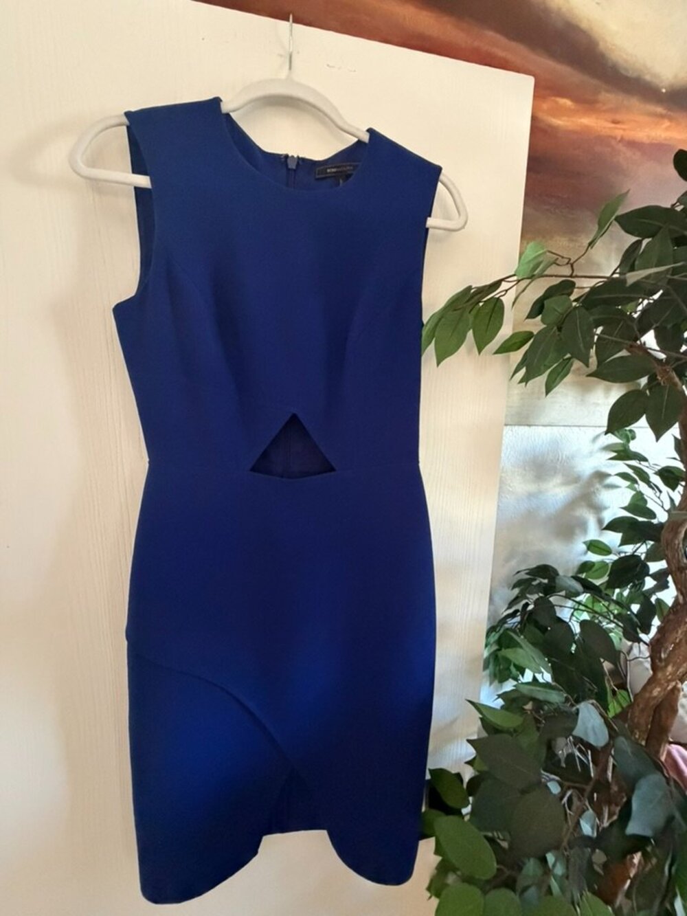 BCBGMaxAzria 2012 Royal Blue mini dress - Size 6